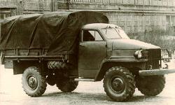 GAZ-63 prototyp ternnho vozu 4x4 z roku 1943.