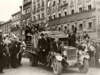 Osvobozen v kvtnu 1945 - ZIS-5 na eskobudjovickm nmst.