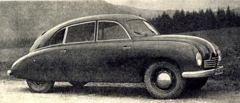 Fotografie Tatraplanu v proveden 1949, kter byla pouita jako ilustrace k Testu AKRs,  zveejnnm v ervnovm sle (82) Svta motor 1950.