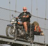 Petr Holek na lanovm most
