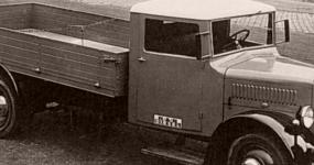 Naleštěná reklamní fotografie jednoho z prvních vyrobených valníků MAN typ E-1.