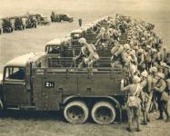 Ukázka ze cvičení československé armády s vozy Praga RV.