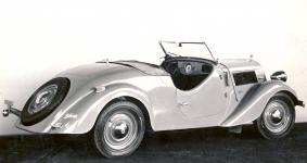 Exportn Popular roadster model 1936 - vez z tovrnho snmku 63-1669 (dnes v archivu Jihoeskho motocyklovho musea v eskch Budjovicch).