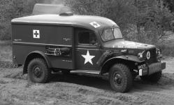 Sanitní Dodge WC-54 z roku 1943 na srazu veteránů - kvůli spotřebě už 