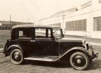Sedan �koda 422 proveden� 1933 - v��ez z tov�rn� fotografie 63-1374 (archiv Ho���lek)
